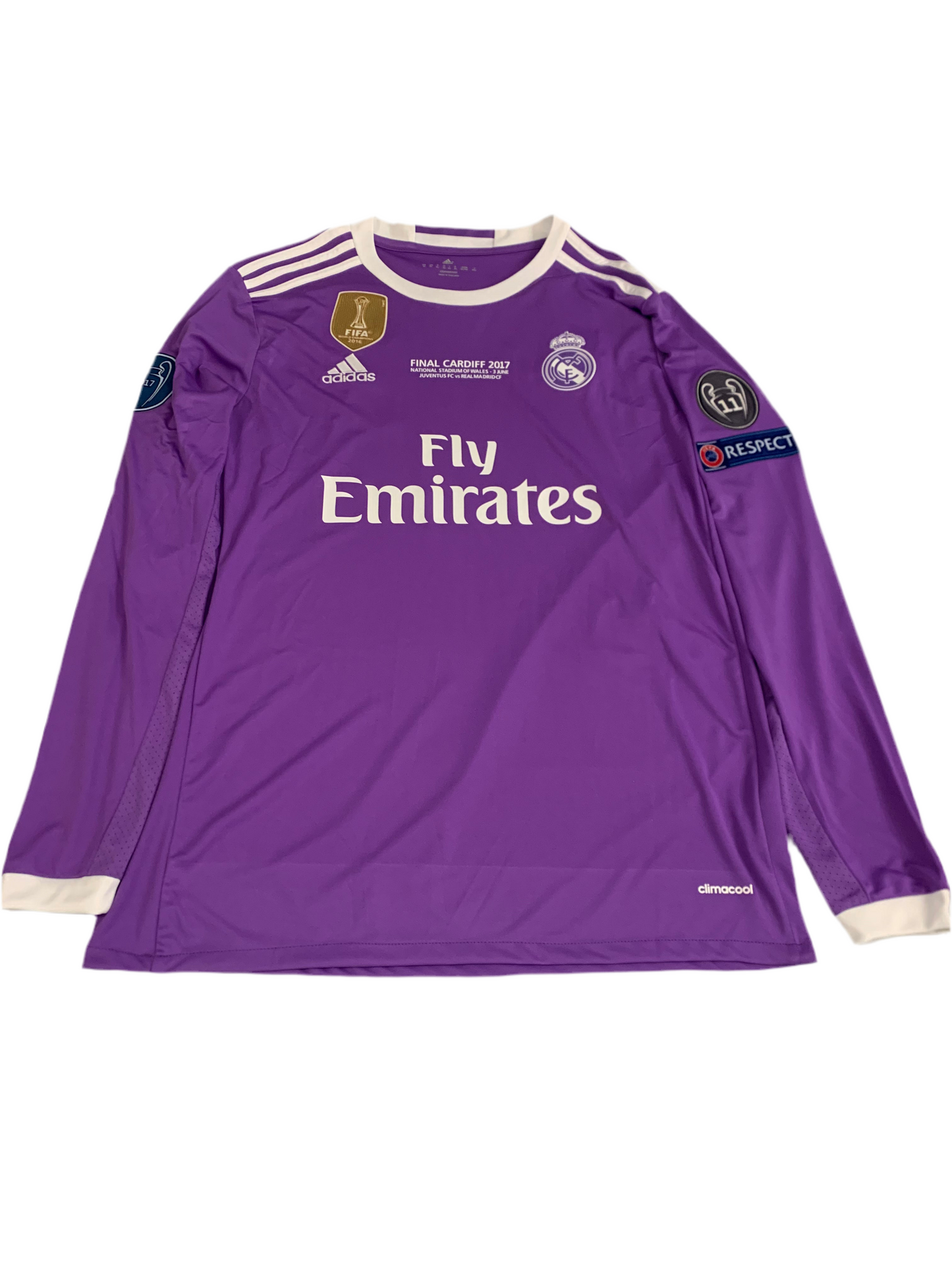 Cristiano Ronaldo official replica jersey/kits