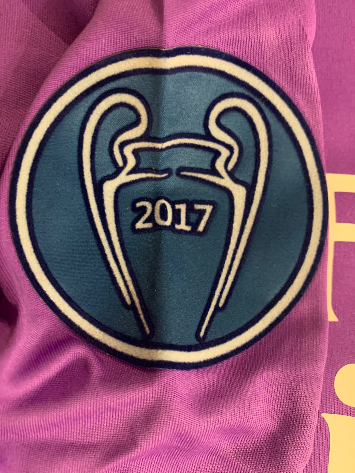 Cristiano Ronaldo official replica jersey/kits
