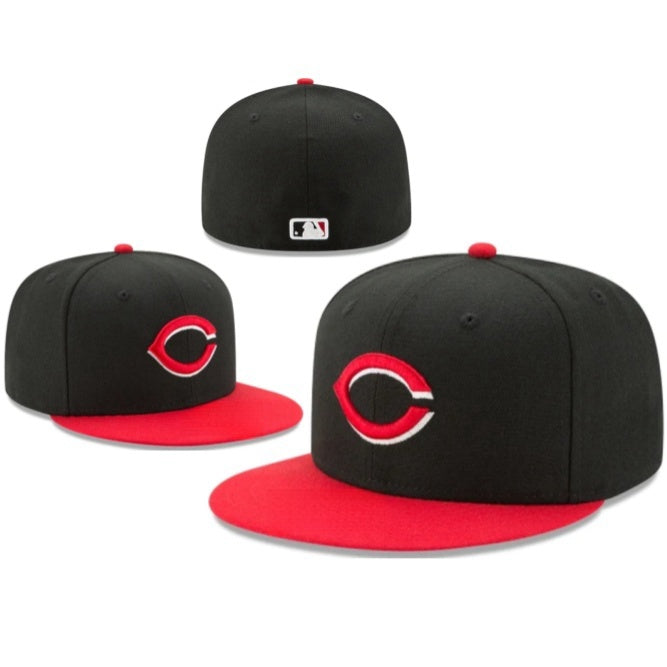 Cincinnati Reds Fitted Caps