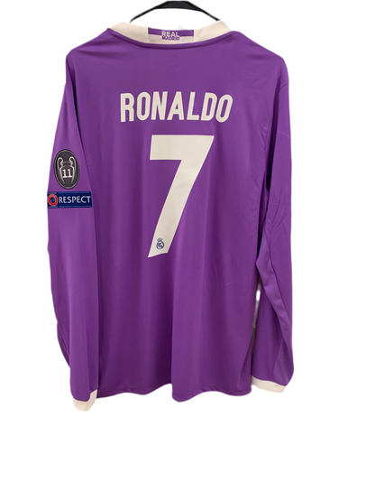 Cristiano Ronaldo official replica jersey/kits