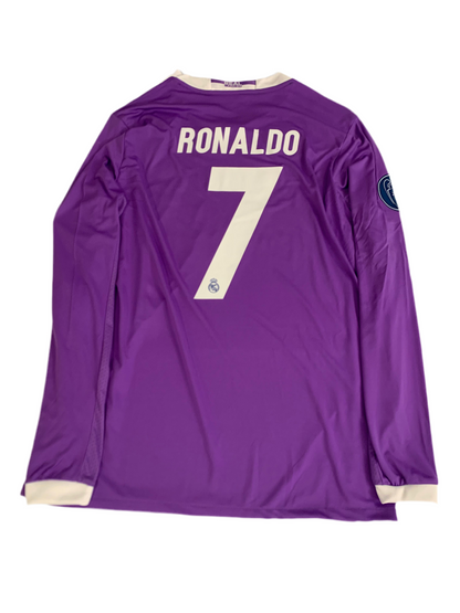 Cristiano Ronaldo official replica jersey/kits