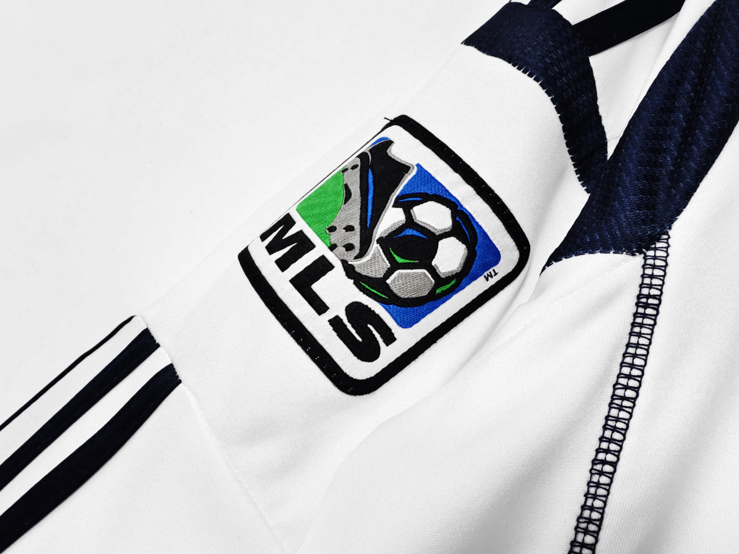 Los Angeles Galaxy Replica Jerseys/Kit