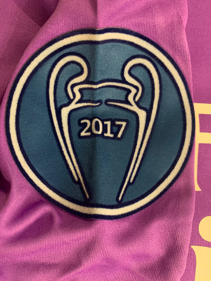 Cristiano Ronaldo official replica jersey/kits