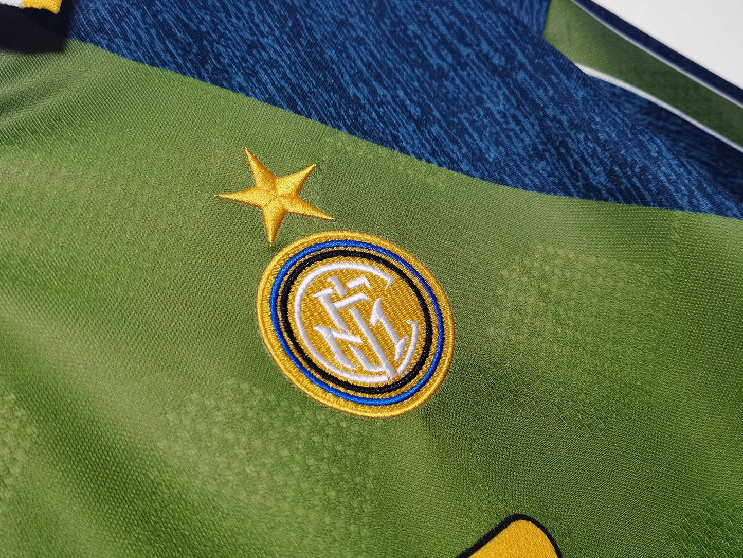 Inter Milian Replica Jerseys/Kits