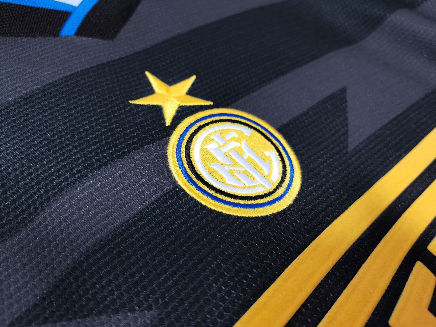 Inter Milian Replica Jerseys/Kits