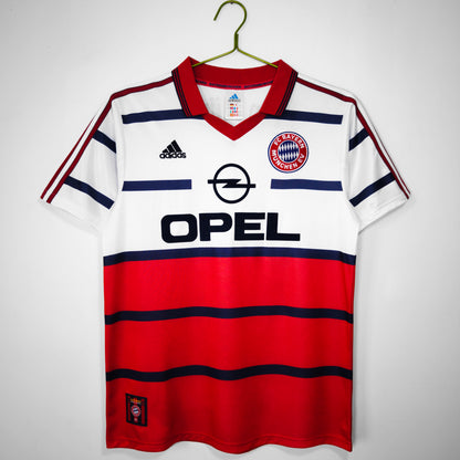 Bayern Munich Replica Jerseys/Kits