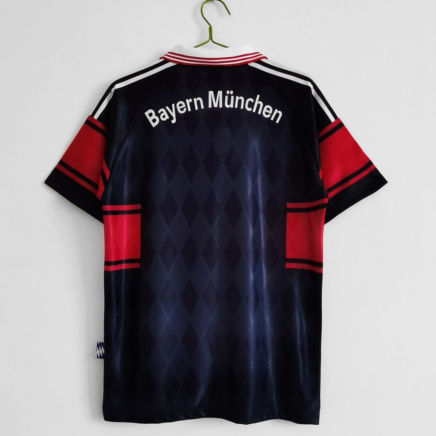 Bayern Munich Replica Jerseys/Kits