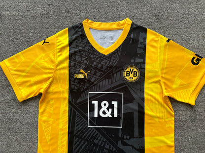 Borussia Dortmund Replica Jerseys/Kits