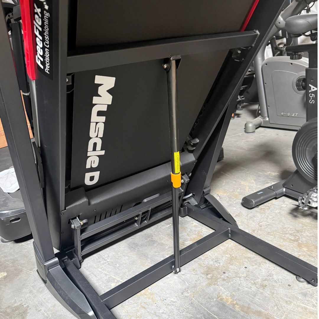 Cinta de correr comercial ligera - Muscle D Fitness - Pantalla LED - Monitor de frecuencia cardíaca - Portavasos - Velocidad e inclinación ajustables